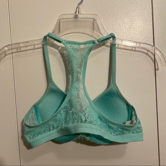 Push-up Lace Racerback bra - Picture 2 of 2